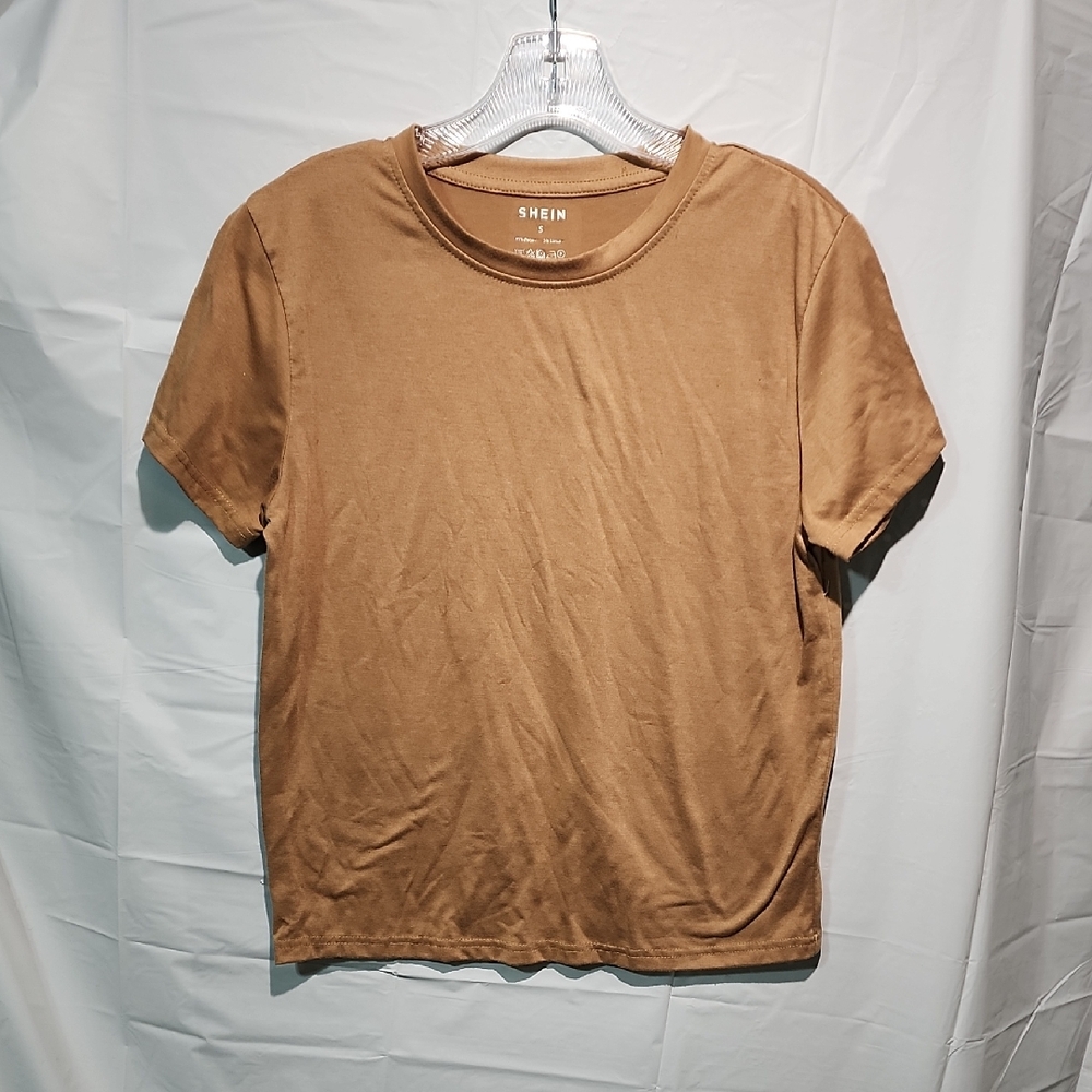 SHEIN Womens Short Sleeve Crewneck Tee in Tan Brown